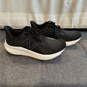 Women’s New Balance Fresh Foam running shoe.  Black SZ8.  Excellent condition.